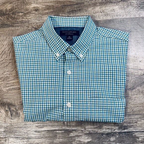 Banana Republic Other - BANANA REPUBLIC men’s shirt long sleeve SOFT WASH Slim FIT Medium